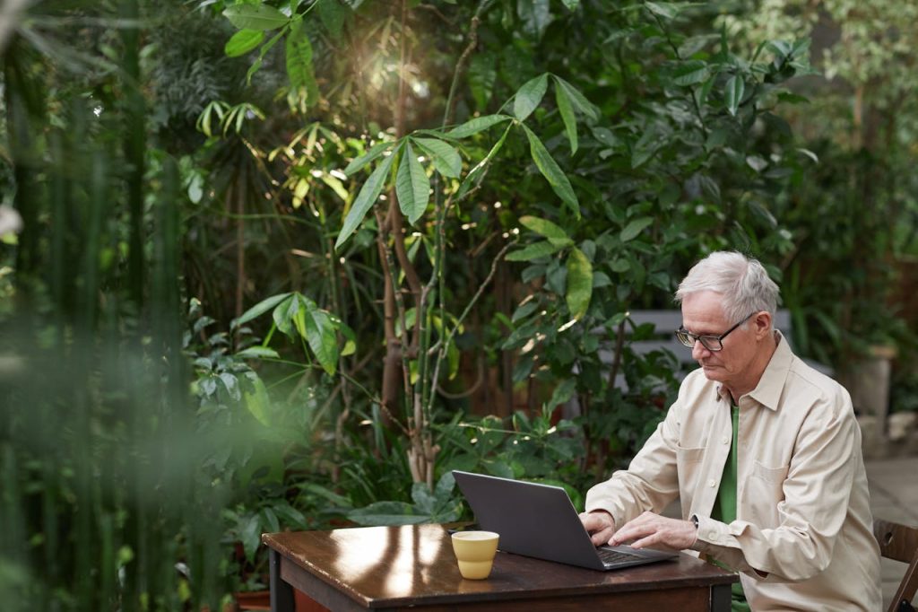 Internetten in de tuin